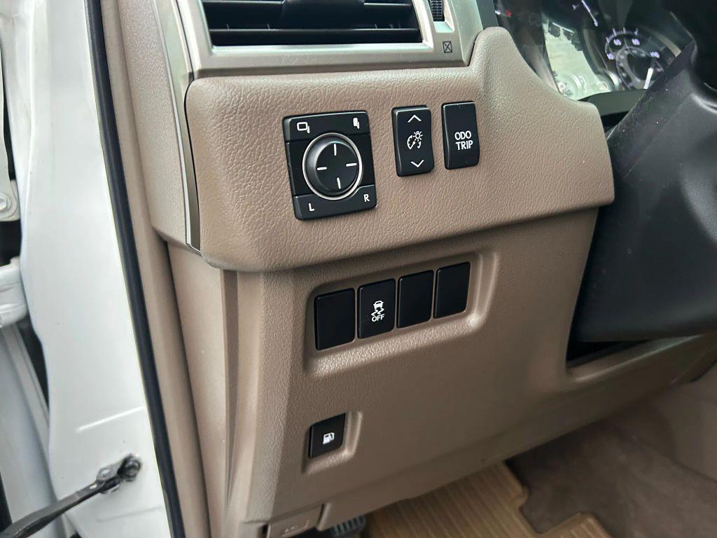 used 2011 Lexus GX 460 car, priced at $15,299