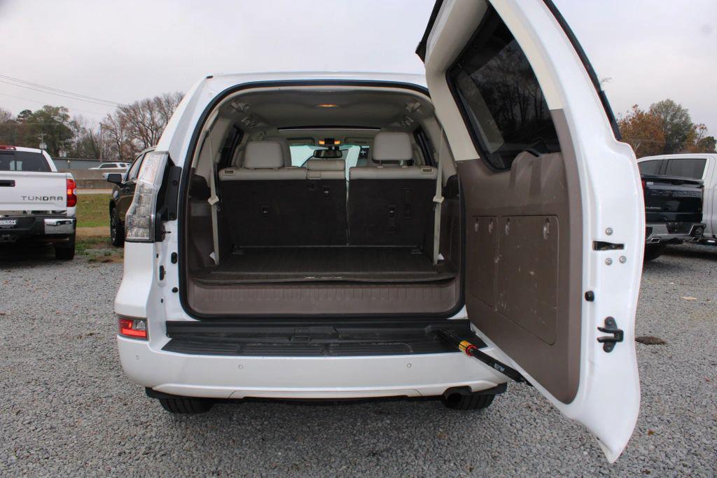 used 2019 Lexus GX 460 car, priced at $28,999