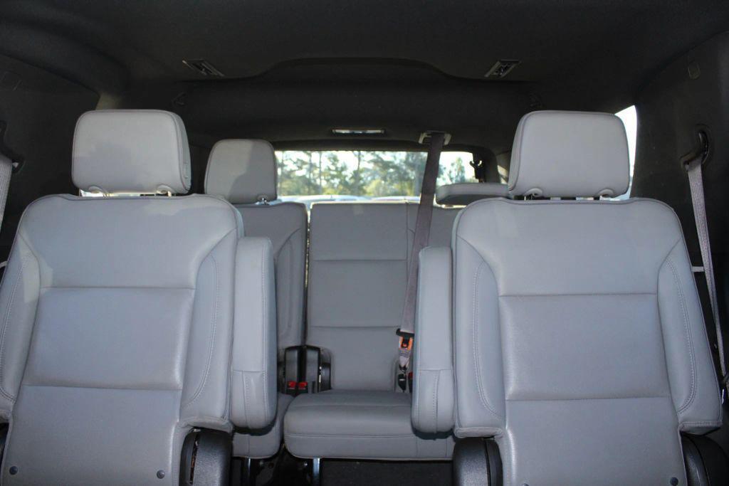 used 2021 GMC Yukon car, priced at $36,599