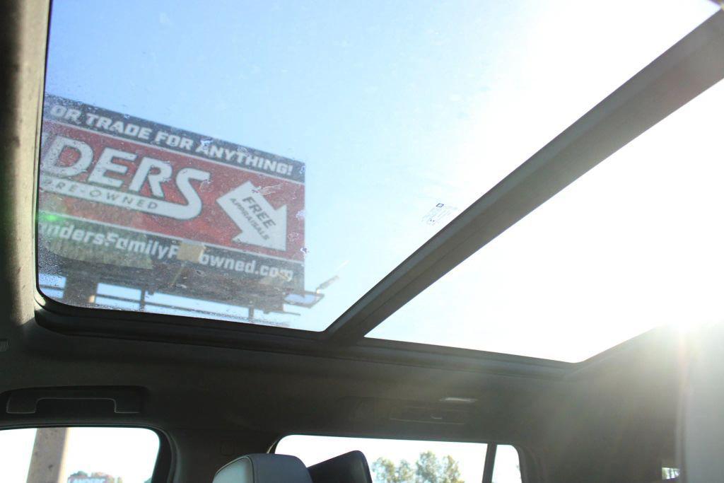 used 2021 GMC Yukon car, priced at $36,599