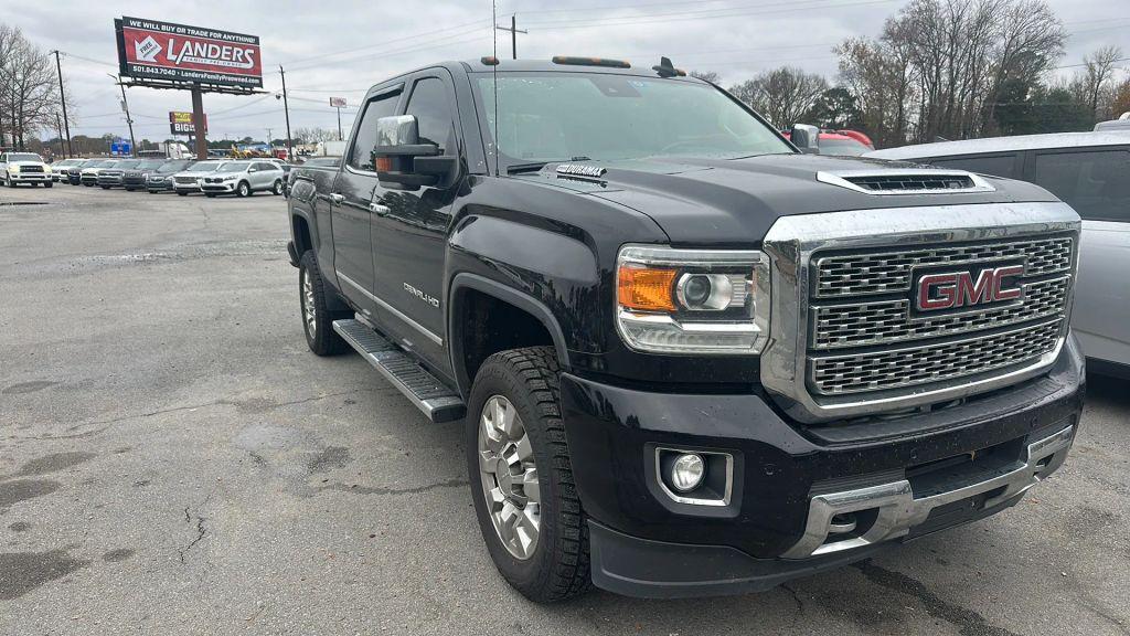 used 2019 GMC Sierra 2500 car, priced at $40,999