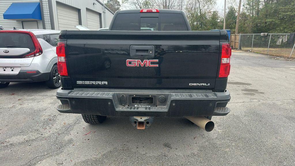 used 2019 GMC Sierra 2500 car, priced at $40,999