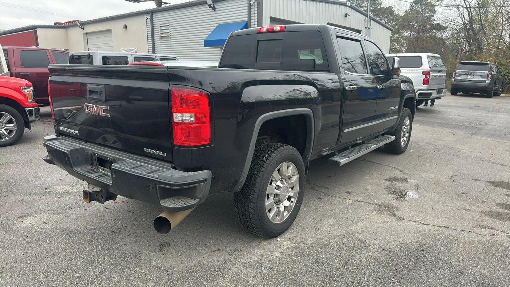 used 2019 GMC Sierra 2500 car, priced at $40,999