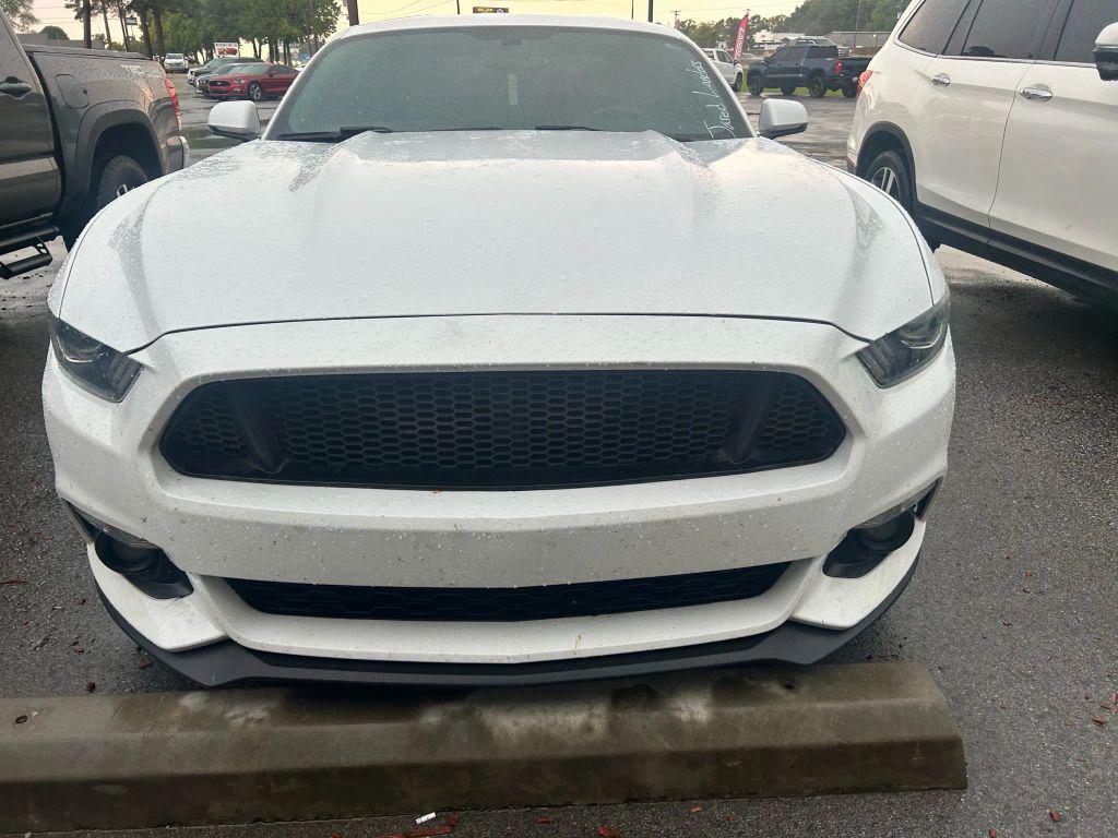 used 2017 Ford Mustang car