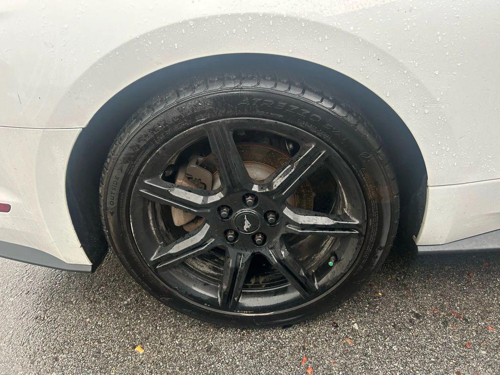 used 2017 Ford Mustang car