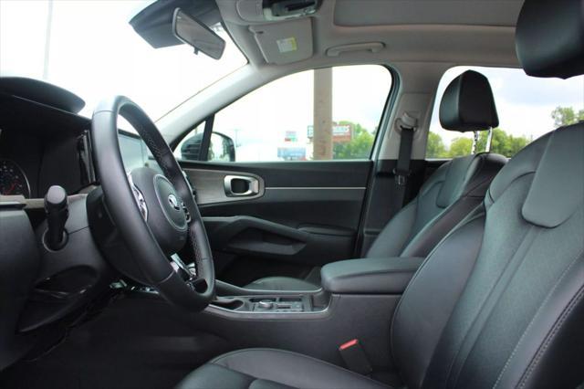 used 2021 Kia Sorento car, priced at $20,925