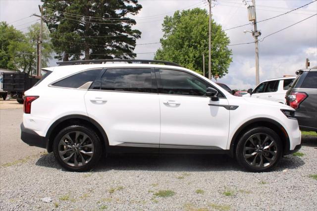 used 2021 Kia Sorento car, priced at $20,925