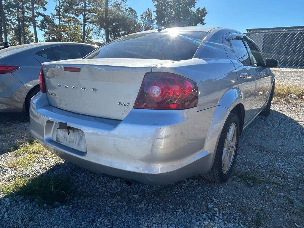 used 2013 Dodge Avenger car, priced at $3,999