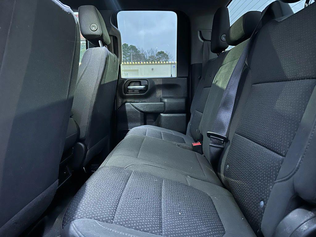 used 2022 GMC Sierra 2500 car, priced at $23,999