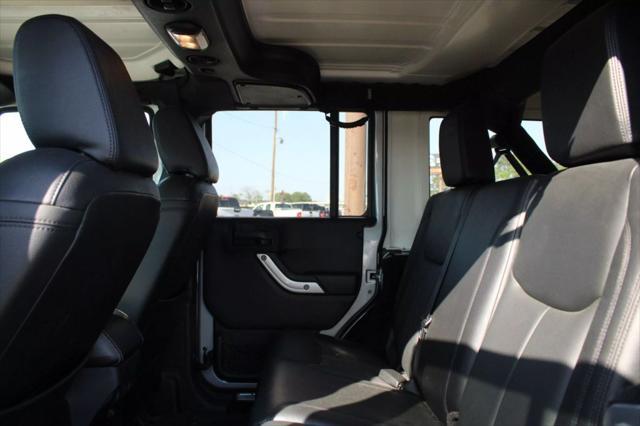 used 2015 Jeep Wrangler Unlimited car, priced at $16,999