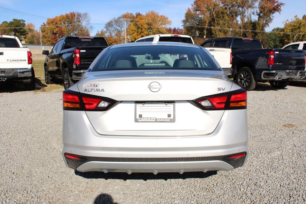used 2023 Nissan Altima car, priced at $19,999
