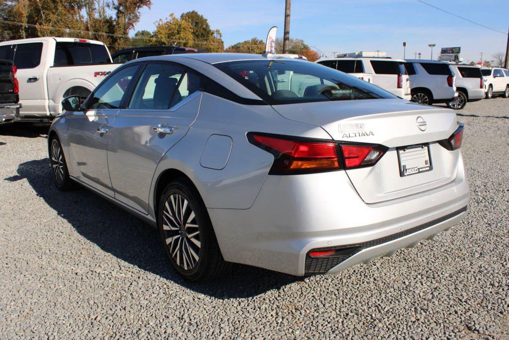 used 2023 Nissan Altima car, priced at $19,999
