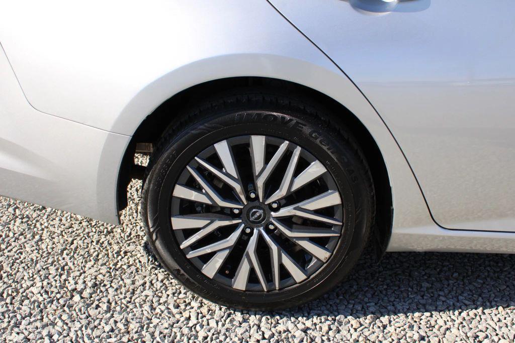 used 2023 Nissan Altima car, priced at $19,999