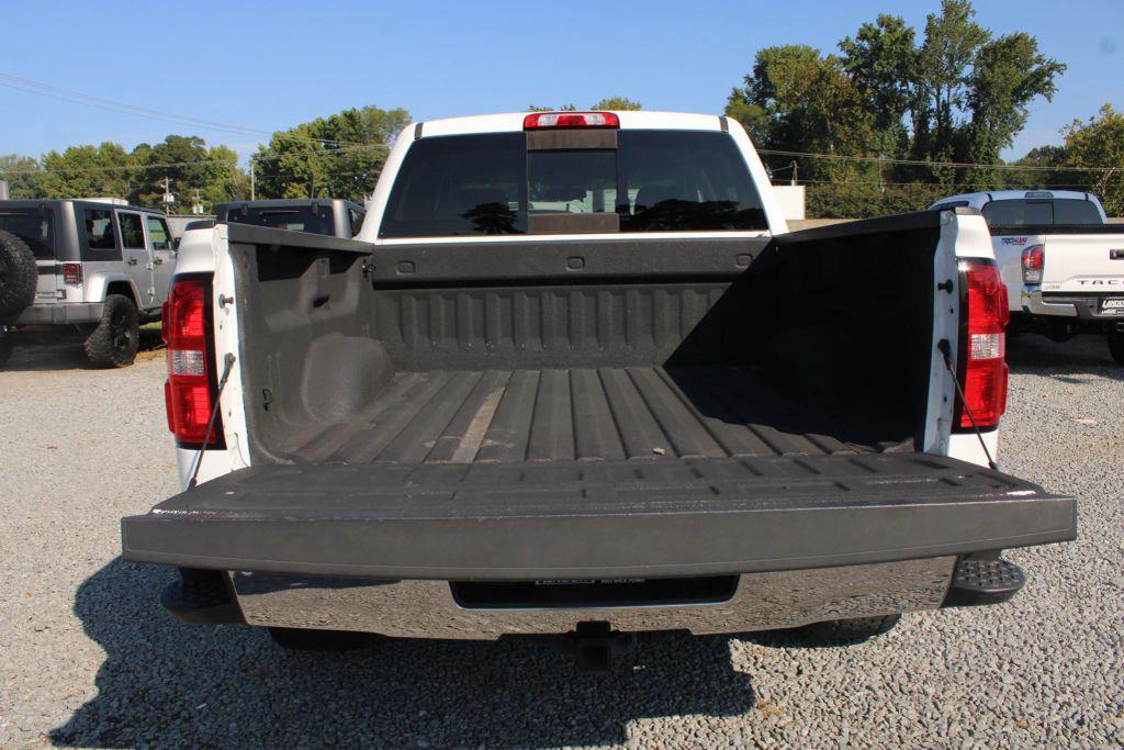 used 2018 GMC Sierra 1500 car, priced at $22,949