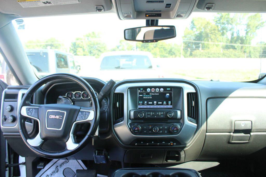 used 2018 GMC Sierra 1500 car, priced at $22,949