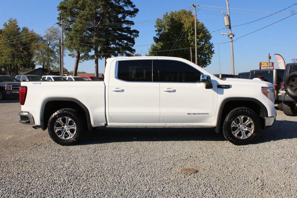used 2022 GMC Sierra 1500 car, priced at $28,500
