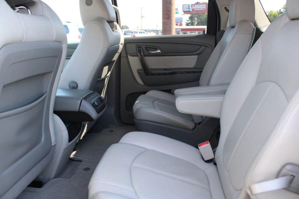 used 2013 GMC Acadia car, priced at $9,900