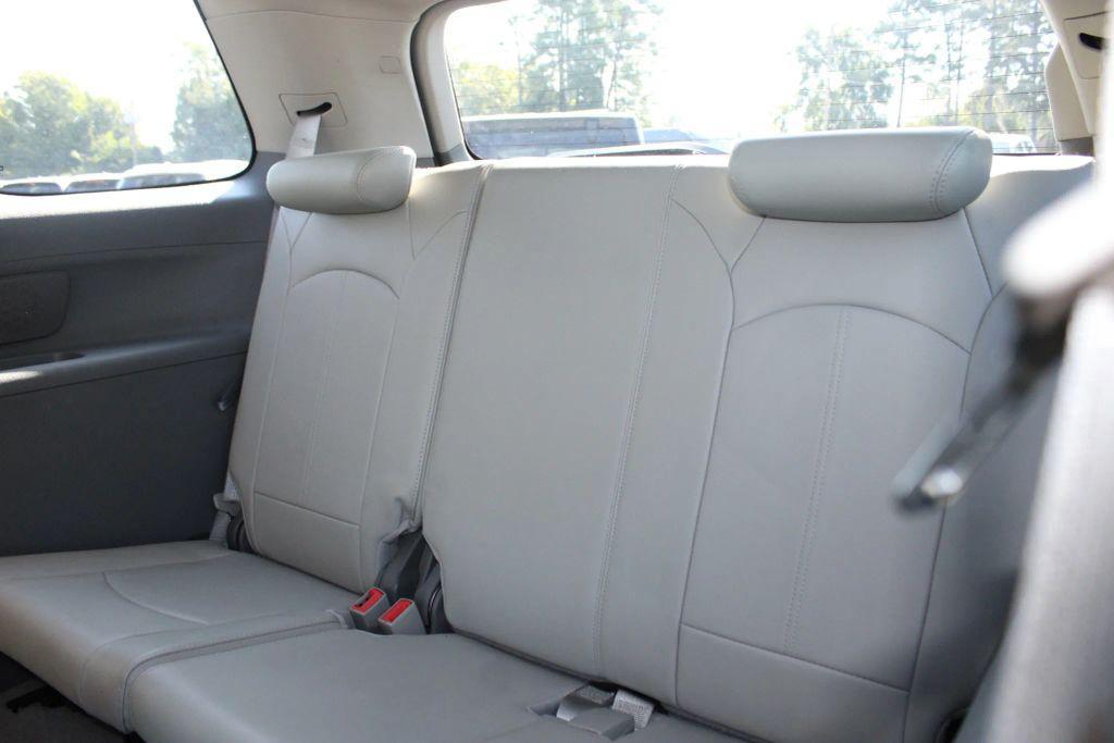 used 2013 GMC Acadia car, priced at $9,900