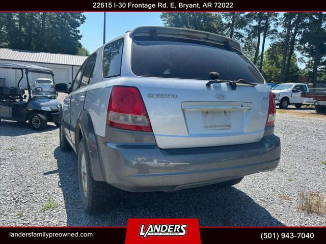 used 2005 Kia Sorento car, priced at $2,900