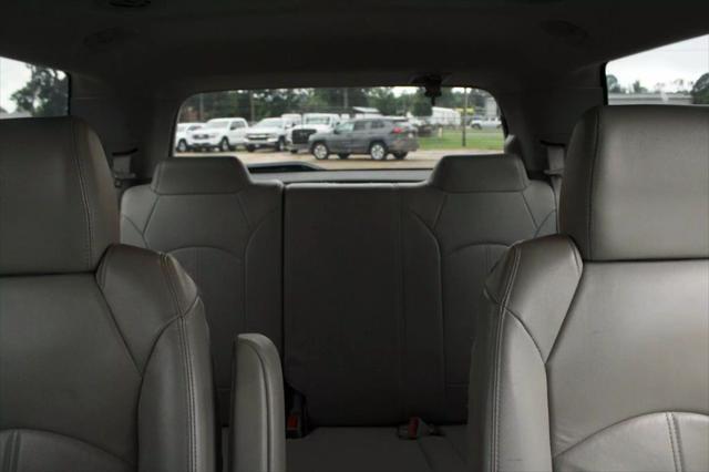 used 2015 GMC Acadia car, priced at $4,999