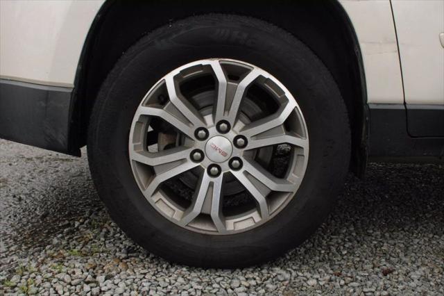 used 2015 GMC Acadia car, priced at $4,999