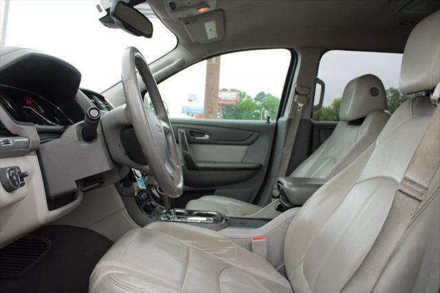 used 2015 GMC Acadia car, priced at $4,999