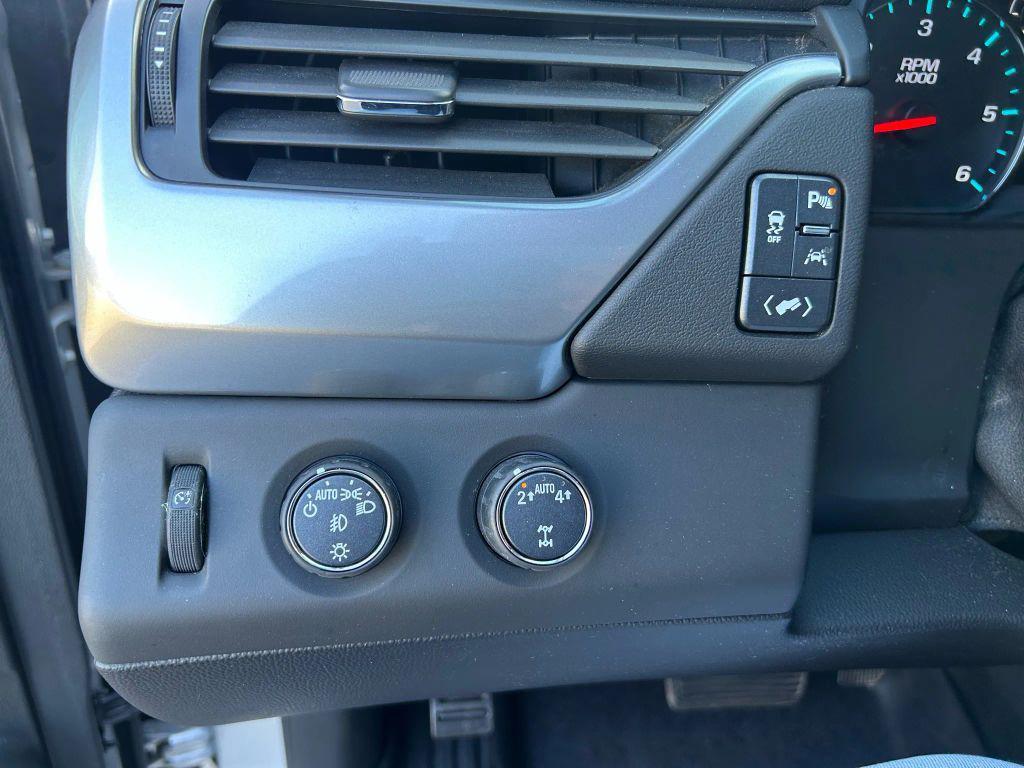 used 2017 Chevrolet Suburban car, priced at $17,799