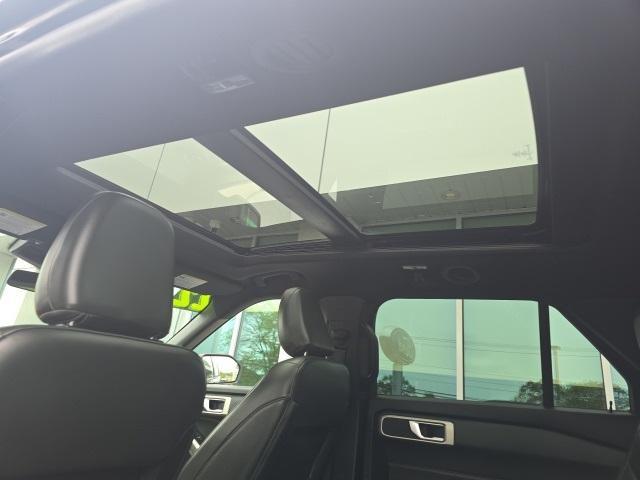 used 2022 Ford Explorer car, priced at $34,624