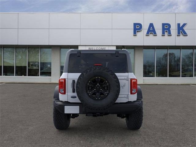 new 2025 Ford Bronco car, priced at $55,660