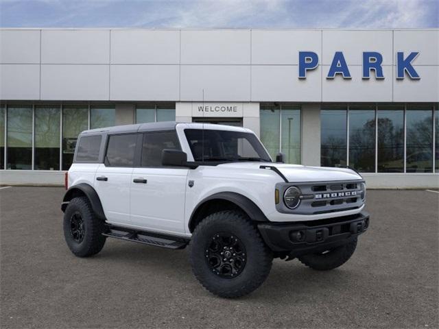 new 2025 Ford Bronco car, priced at $55,660