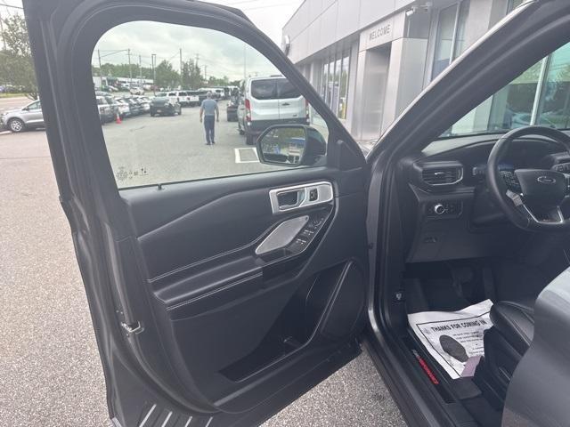 used 2023 Ford Explorer car, priced at $45,442