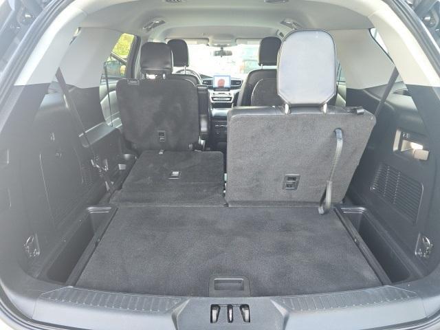 used 2022 Ford Explorer car, priced at $33,648