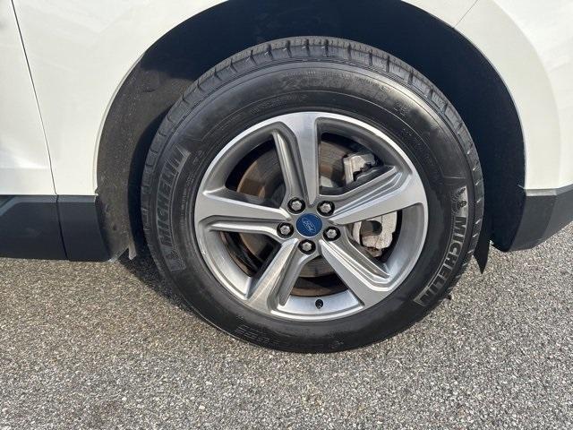 used 2022 Ford Edge car, priced at $28,948