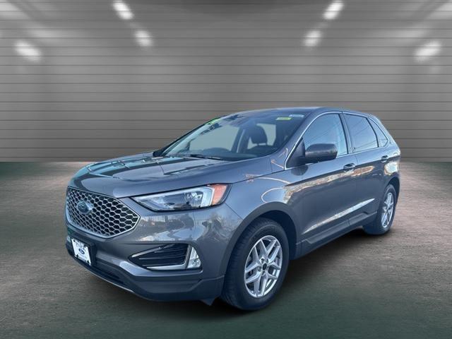 used 2024 Ford Edge car, priced at $32,946