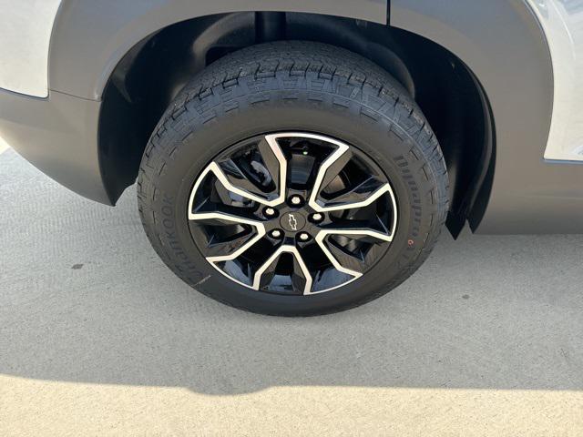 new 2025 Chevrolet TrailBlazer car, priced at $31,630