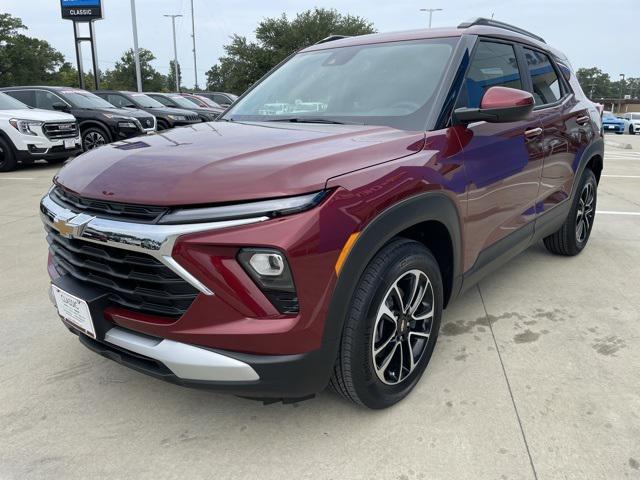 new 2025 Chevrolet TrailBlazer car, priced at $27,950