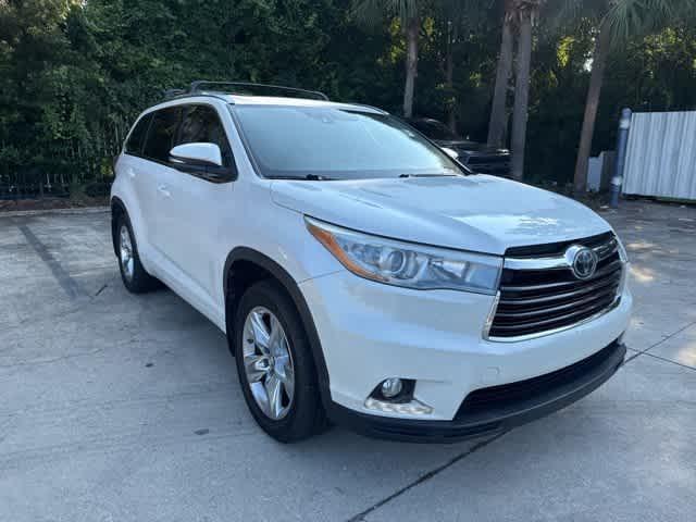 used 2016 Toyota Highlander car, priced at $16,900