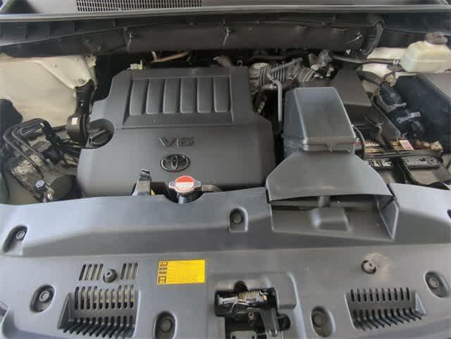 used 2016 Toyota Highlander car, priced at $16,500