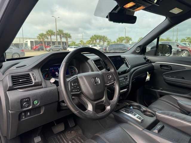 used 2022 Honda Pilot car, priced at $32,500
