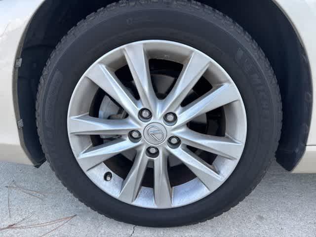 used 2011 Lexus ES 350 car, priced at $10,900
