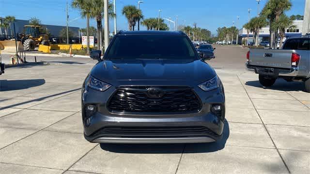 used 2023 Toyota Highlander car, priced at $43,922