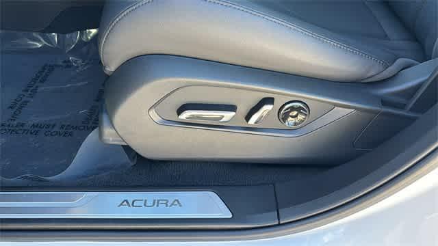 used 2024 Acura RDX car, priced at $37,900