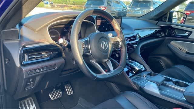 used 2022 Acura MDX car, priced at $43,999