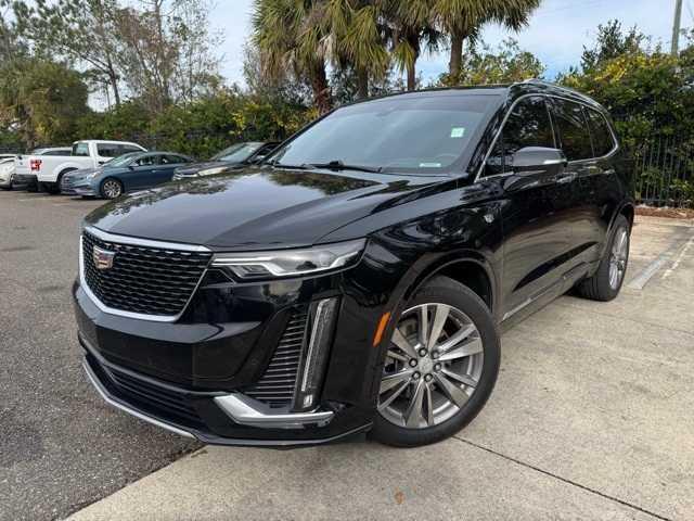 used 2023 Cadillac XT6 car, priced at $35,665