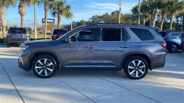 used 2023 Honda Pilot car, priced at $40,999