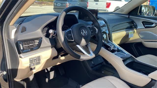 used 2024 Acura RDX car, priced at $40,900