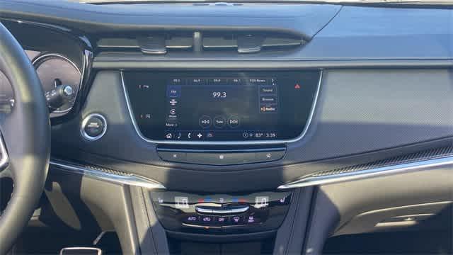 used 2021 Cadillac XT5 car, priced at $30,550