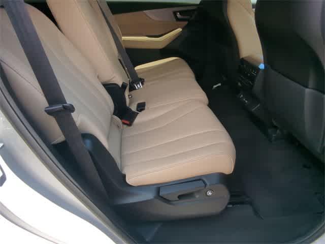 used 2022 Acura MDX car, priced at $38,500