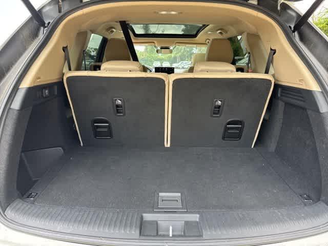 used 2022 Acura MDX car, priced at $38,500