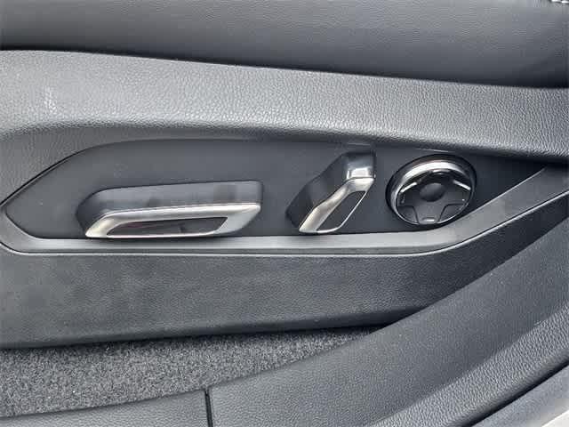 new 2025 Acura MDX car, priced at $70,250